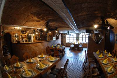 Imagine Cabana Vanatorilor