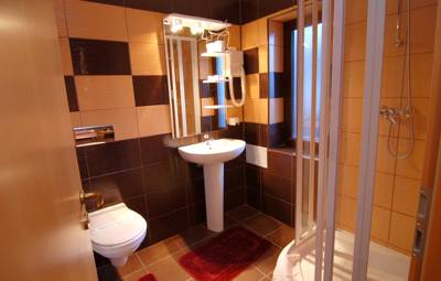 Imagine Cabana Vanatorilor