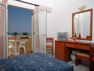 Imagine Hotel Phaedra Beach