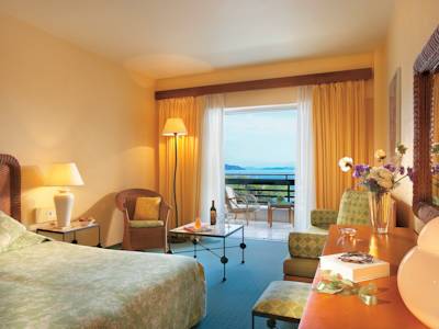 Imagine Grecotel Daphnila Bay