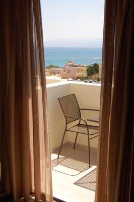 Imagine Hotel Golden Beach