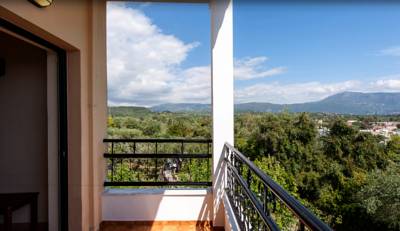 Imagine Hotel Paradise