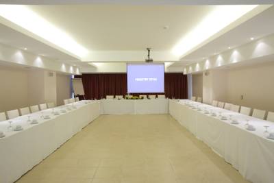 Imagine Hotel Ariti Grand