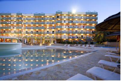 Imagine Hotel Ariti Grand