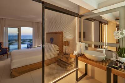 Imagine Hotel Myconian Imperial Resorts