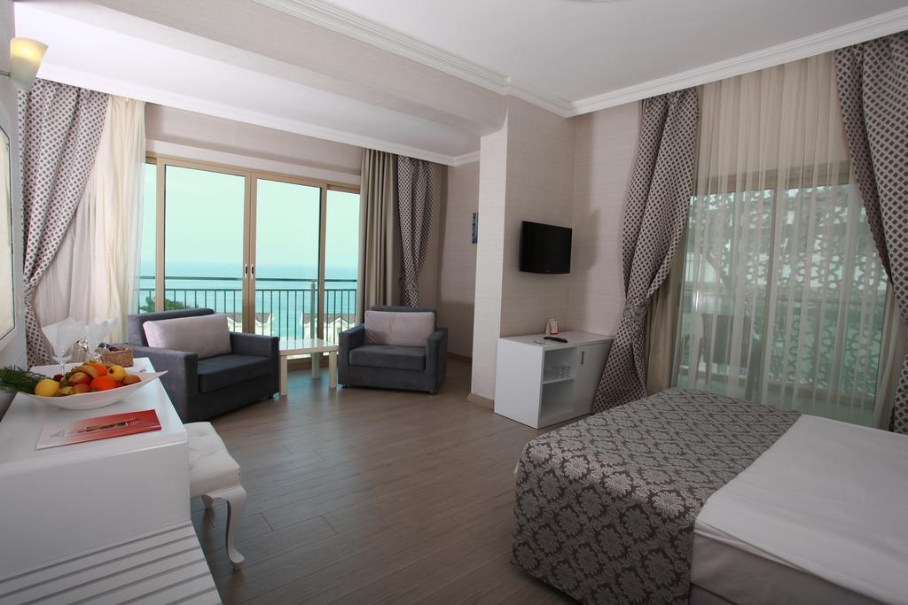 Imagine Grand Ring Hotel