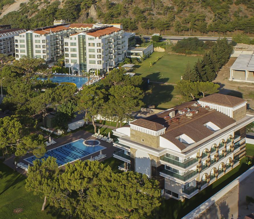 Imagine Grand Ring Hotel
