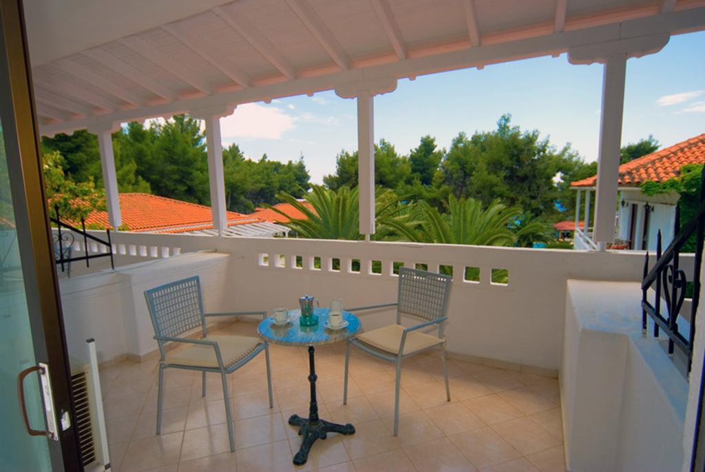 Imagine Hotel Porfi Beach