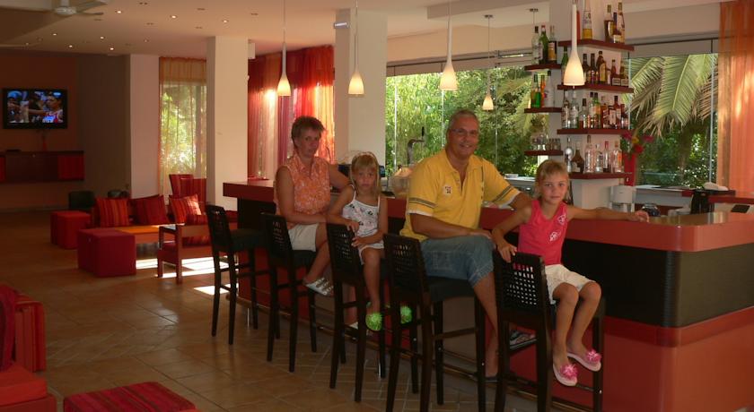 Imagine Hotel Ipsos Beach