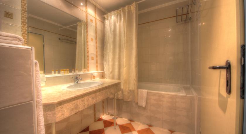 Imagine Hotel Royal Bay