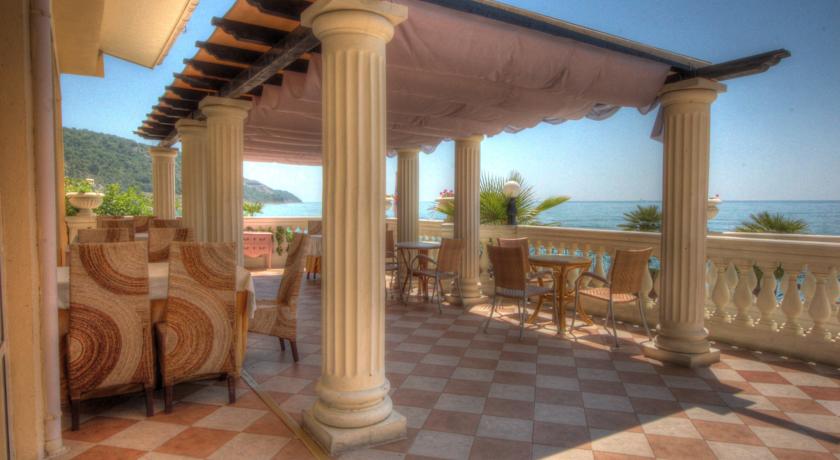 Imagine Hotel Royal Bay