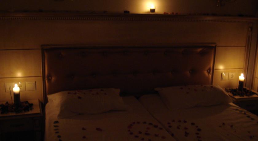 Imagine Hotel Parthenon Art
