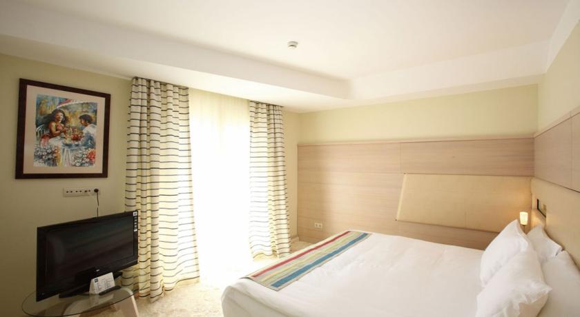 Imagine Hotel La Blanche Resort & Spa