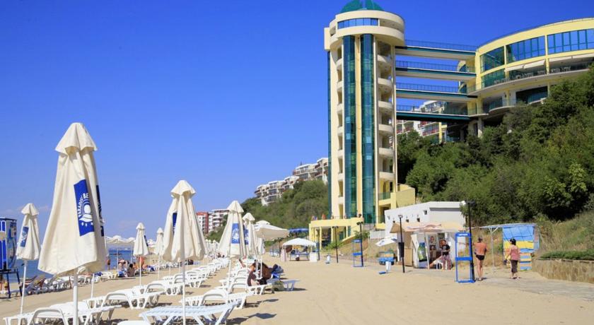 Imagine Hotel Paradise Beach