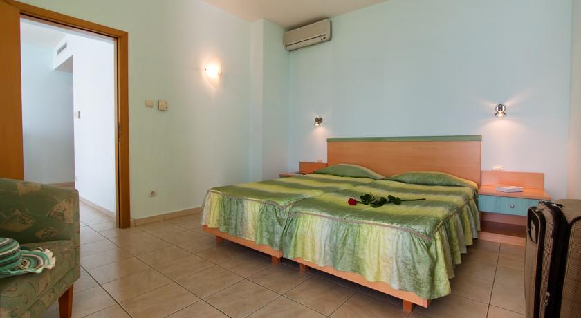Imagine Hotel Paradise Beach