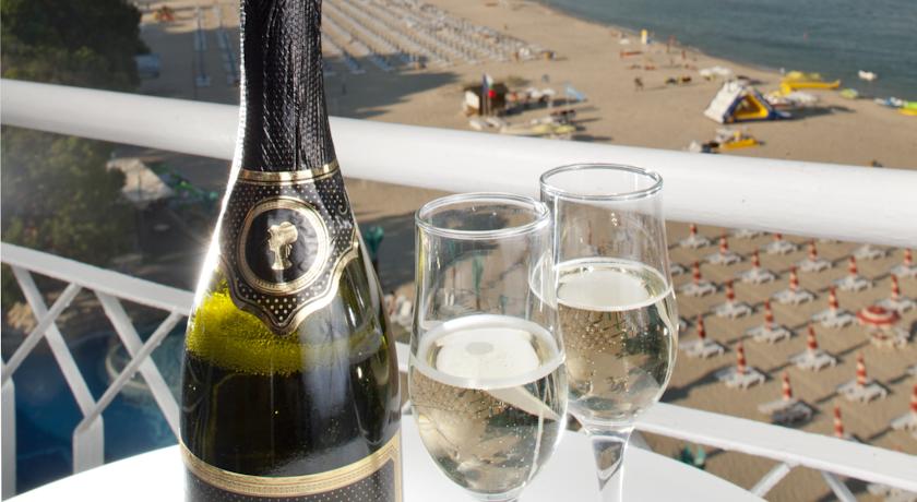 Imagine Hotel Boryana