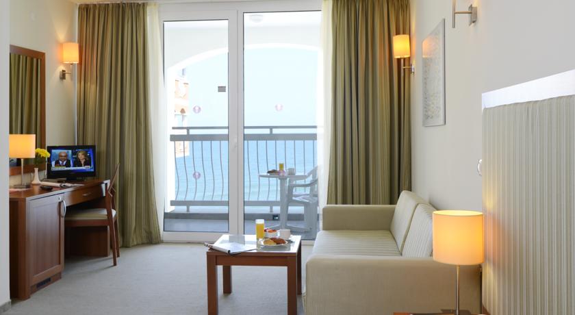 Imagine Hotel Sol Luna Bay