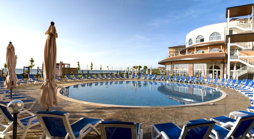 Imagine Hotel Sol Luna Bay