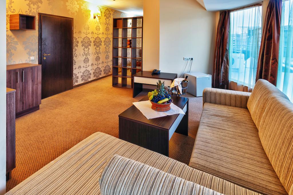 Imagine Hotel Forum