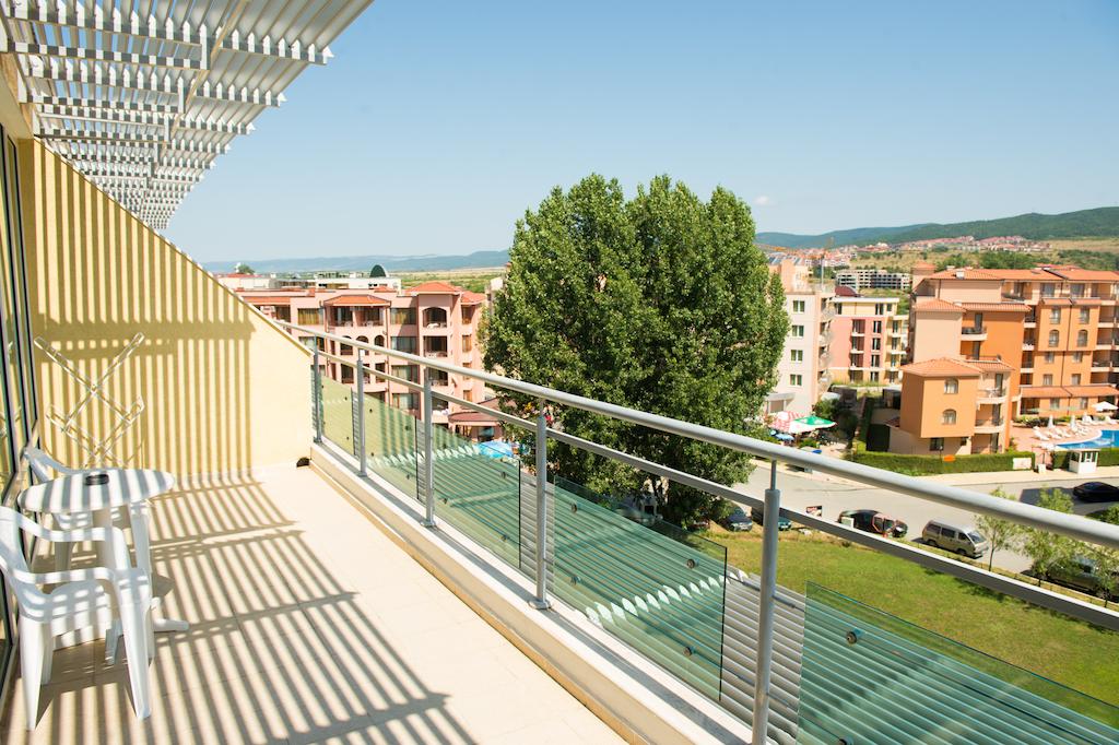 Imagine Hotel Ivana Palace