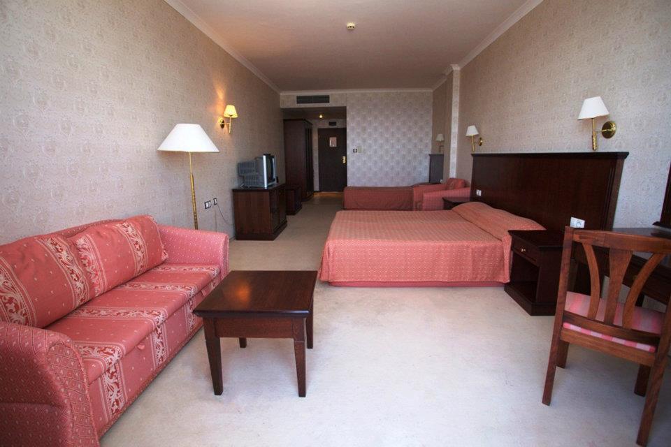 Imagine Hotel Gladiola Star