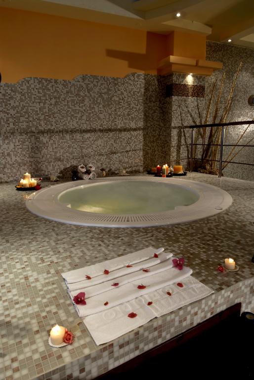 Imagine Hotel Alexandros Palace