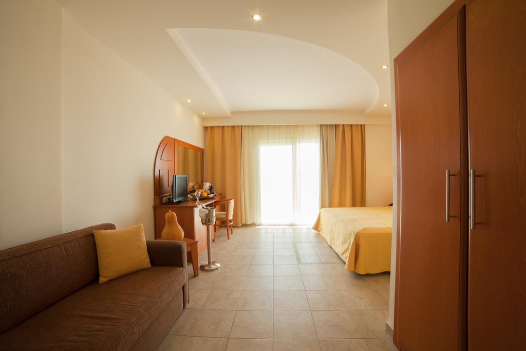Imagine Hotel Alexandros Palace
