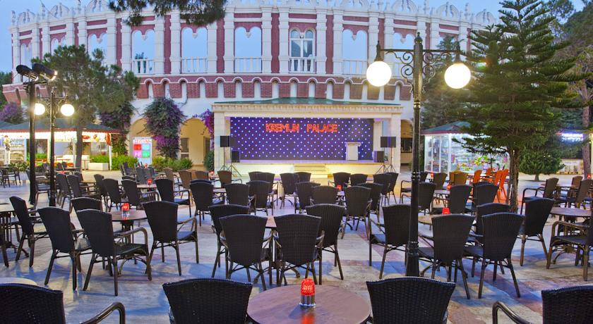 Imagine Hotel Wow Kremlin Palace