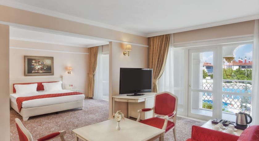 Imagine Hotel Wow Kremlin Palace