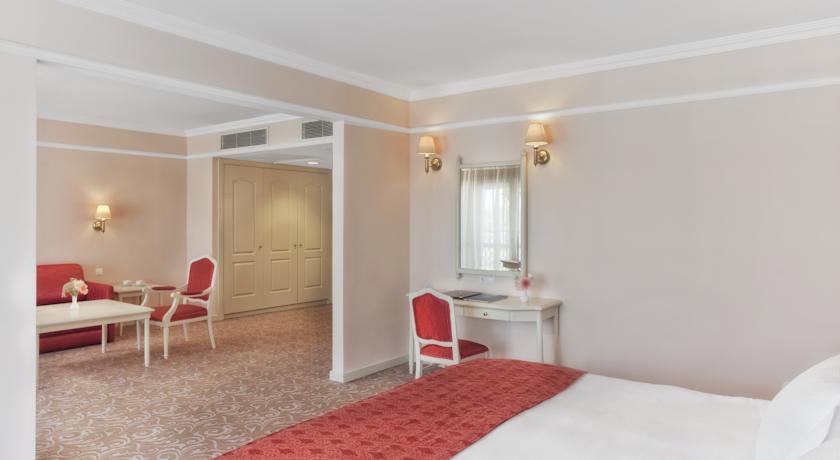 Imagine Hotel Wow Kremlin Palace