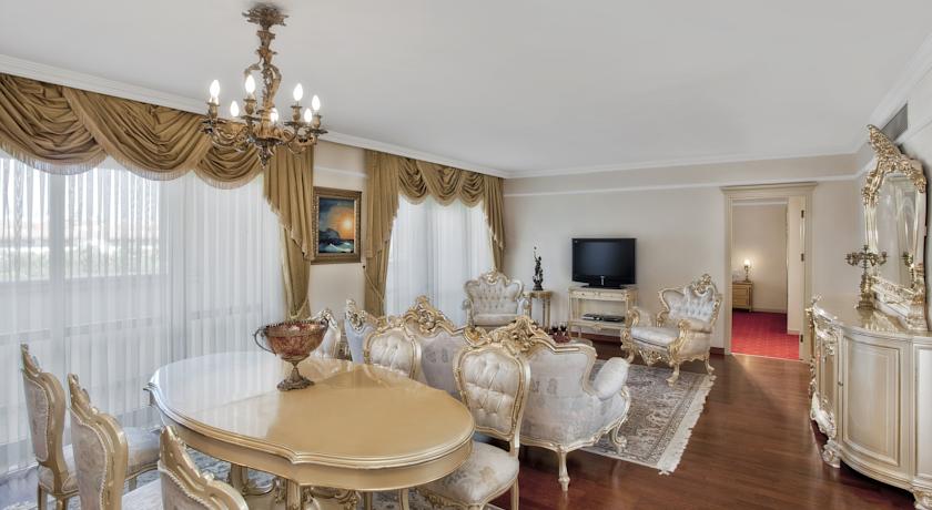 Imagine Hotel Wow Kremlin Palace