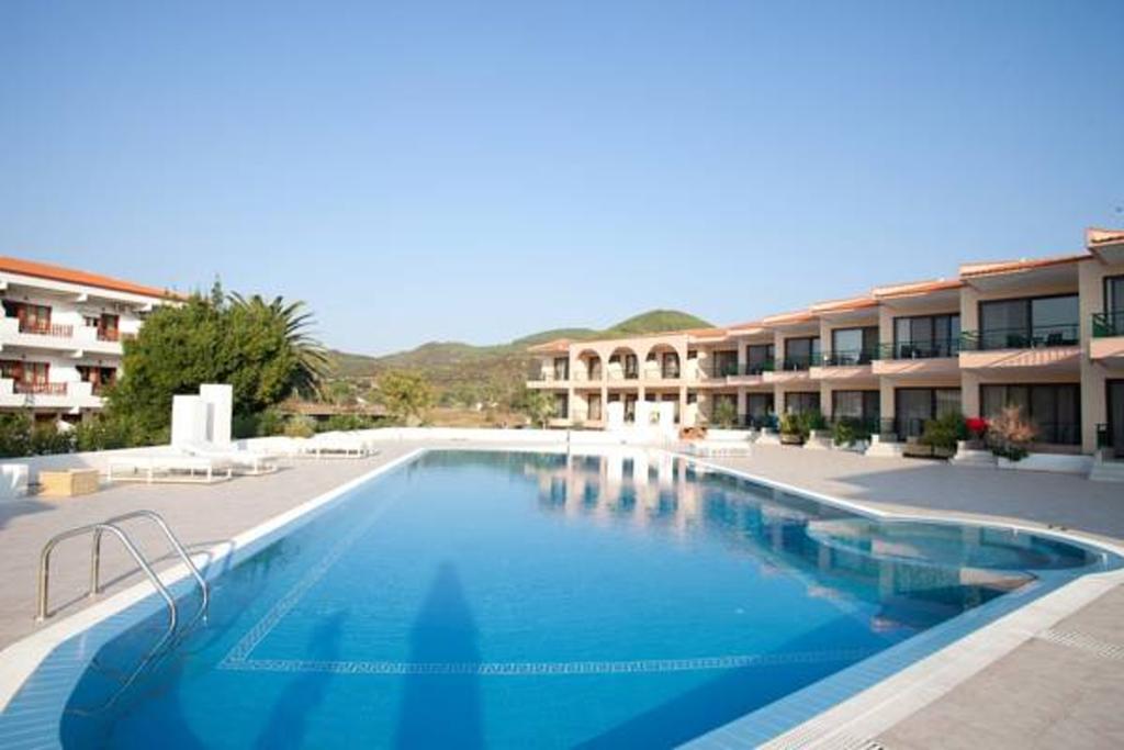 Imagine Hotel Toroni Blue Sea