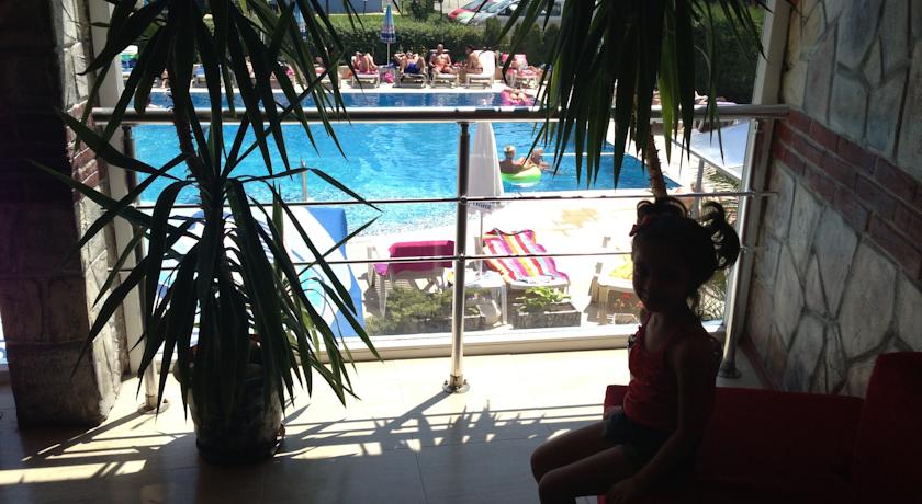 Imagine Hotel Amaris