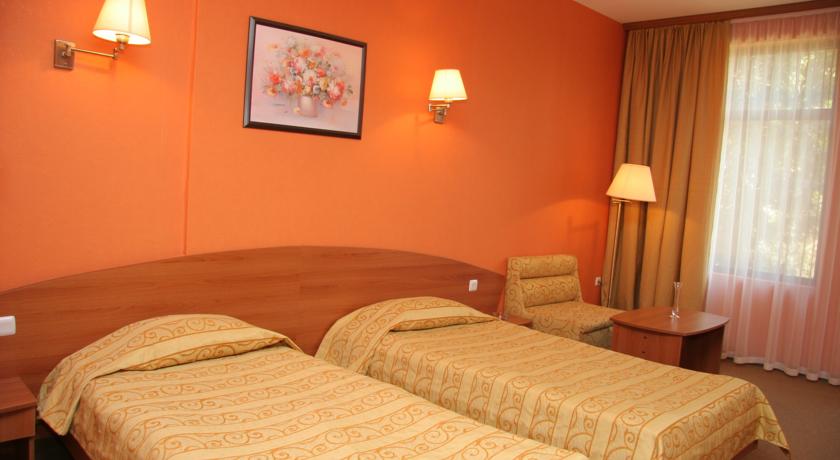 Imagine Hotel Estreya Palace & Residence