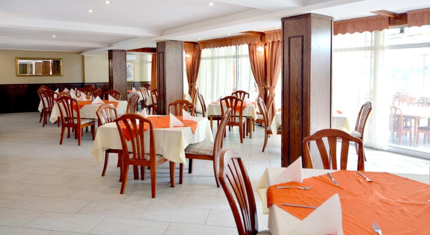 Imagine Hotel Estreya Palace & Residence