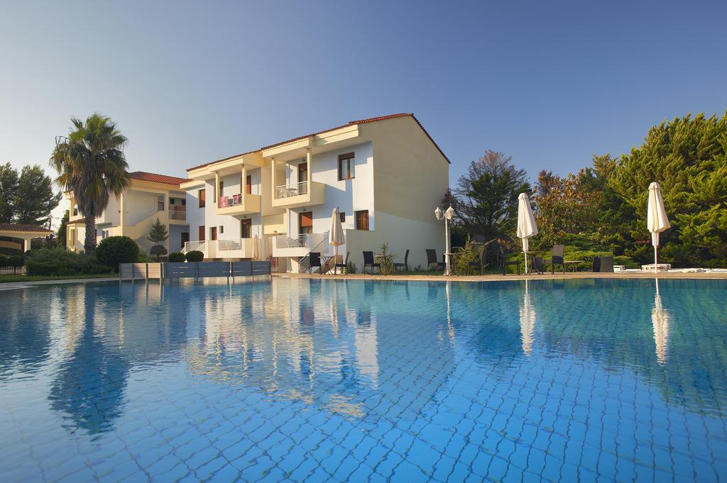 Imagine Hotel Lily Ann Village