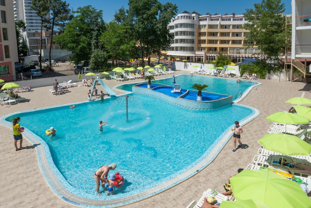 Imagine Hotel Mercury