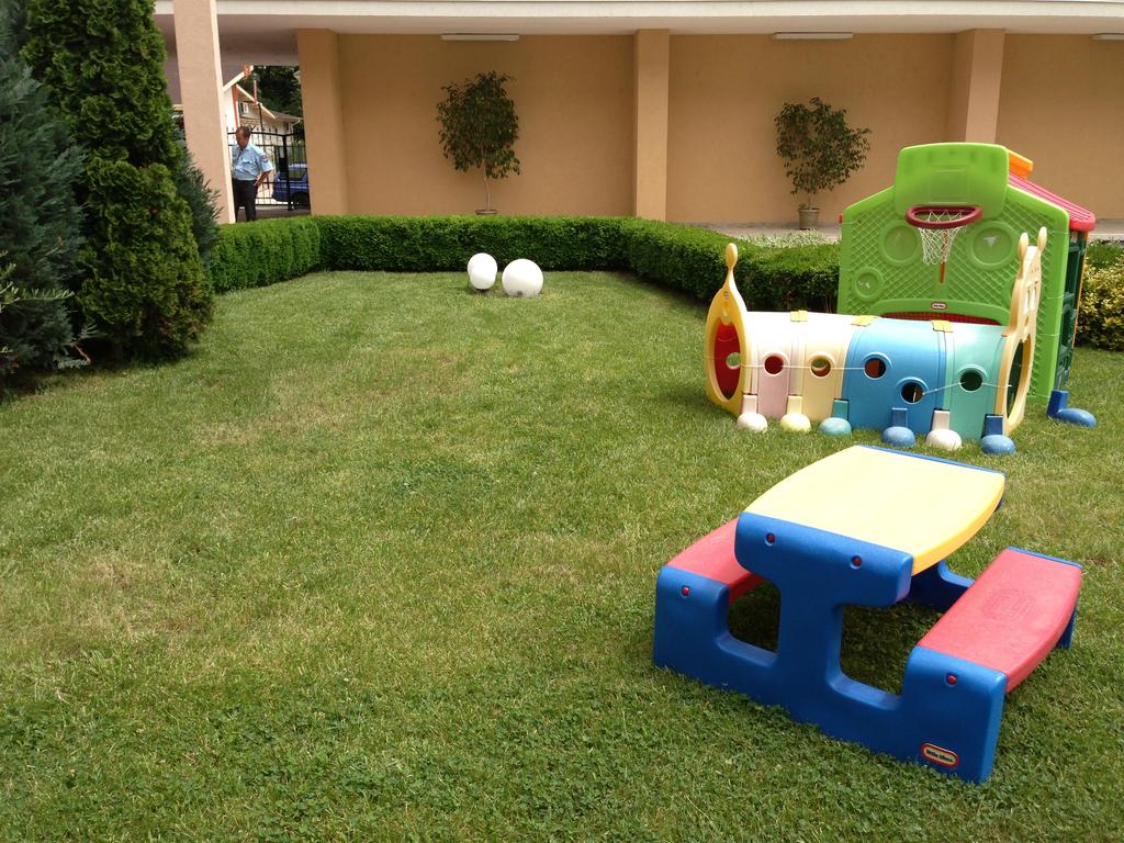 Imagine Hotel Mercury