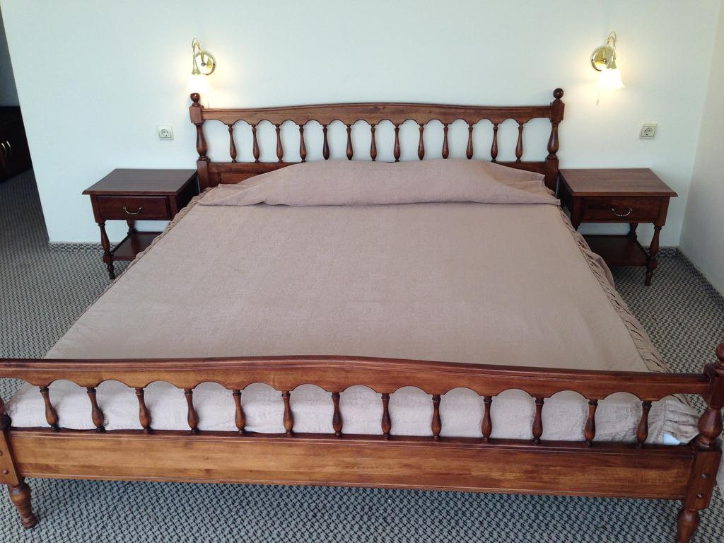 Imagine Hotel Mercury