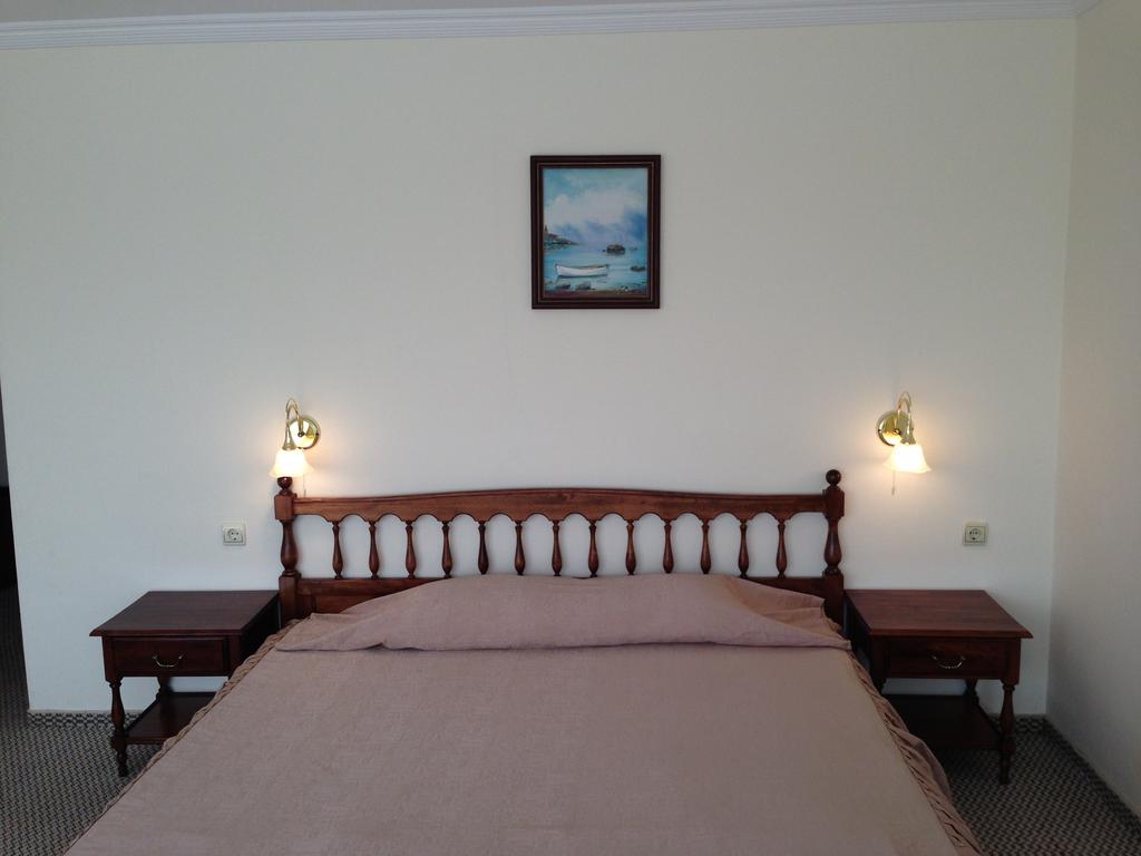 Imagine Hotel Mercury