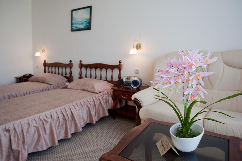 Imagine Hotel Mercury