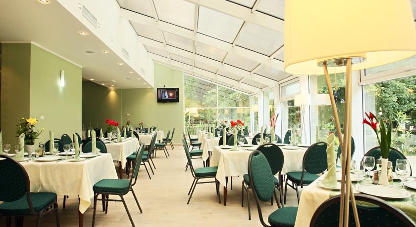 Imagine Hotel Nufarul