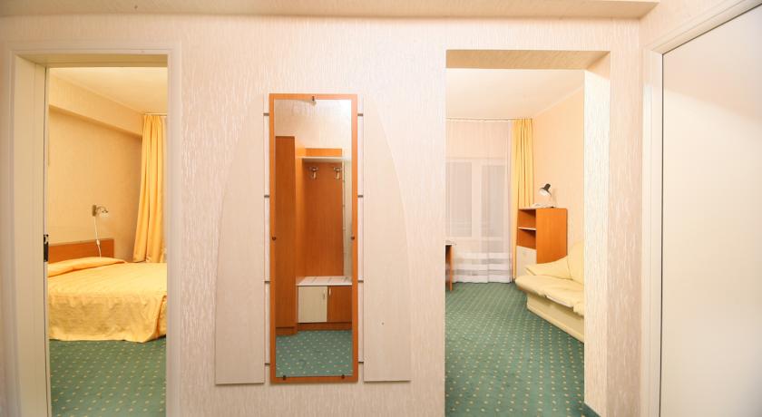 Imagine Hotel Nufarul