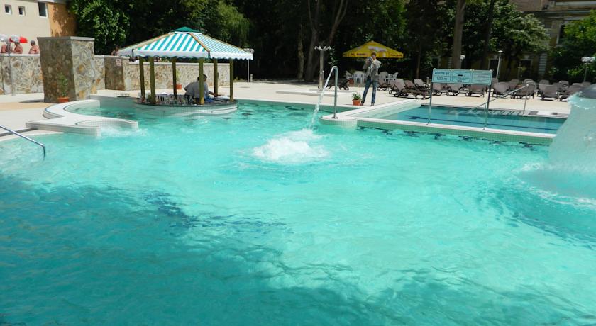 Imagine Hotel Nufarul