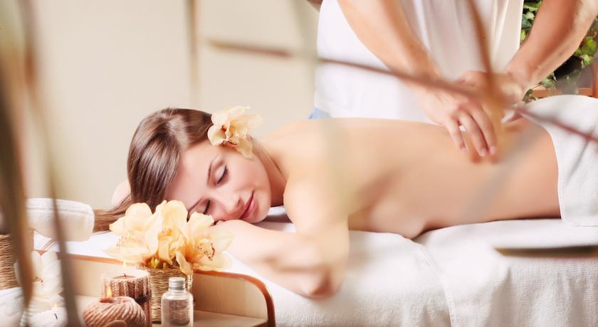 Imagine Hotel Nufarul