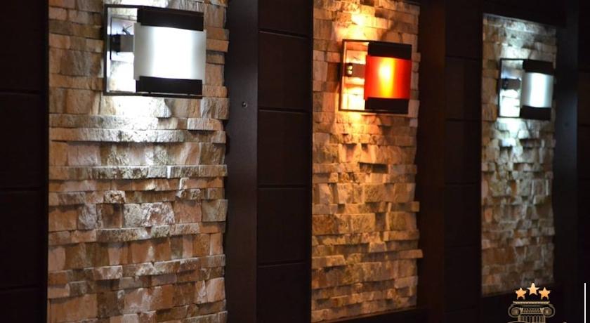 Imagine Hotel Tomis