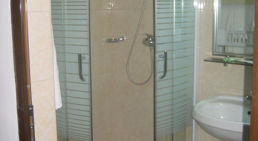 Imagine Hotel Traian