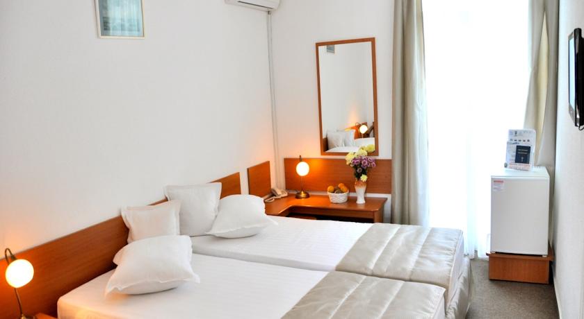 Imagine Hotel Decebal