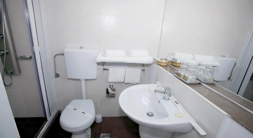 Imagine Hotel Decebal