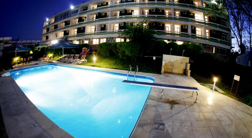 Imagine Hotel Decebal